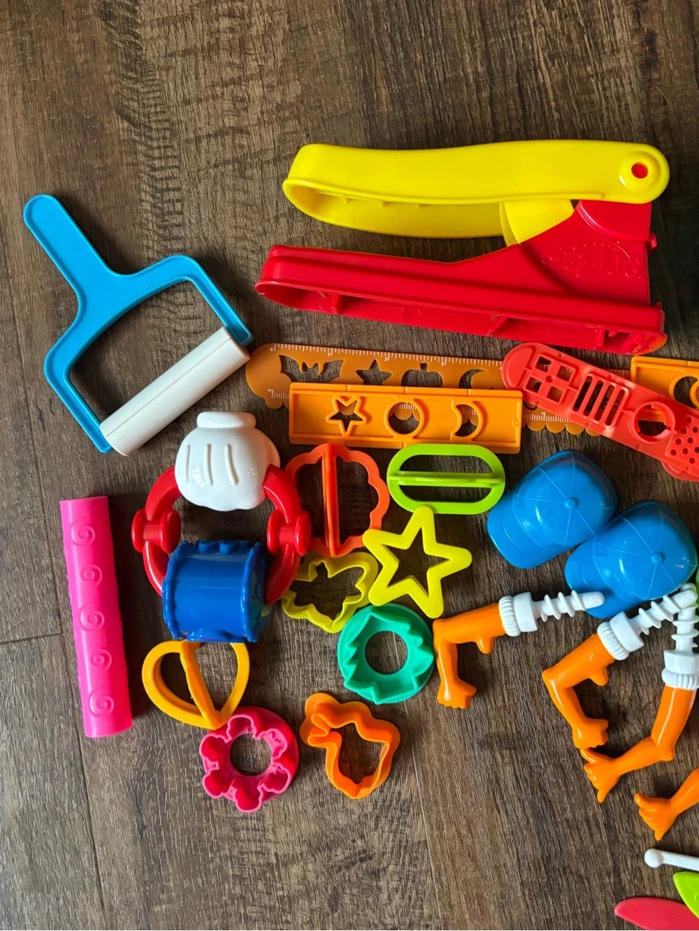 Play-Doh Poop Troop Set Plus Extras Mega Bundle – Lots of Accessories & Dough
